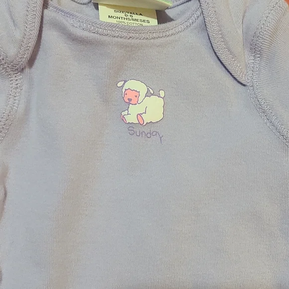 Baby Shirts With One Bib. - Picture 8 of 10